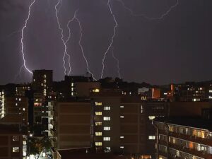 Cidades sob pressão: políticas ambientais devem estar na linha de frente do desenvolvimento urbano