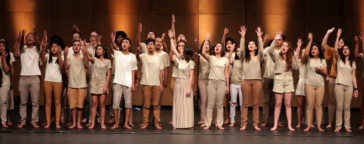 CC 1E26 - opinião - Canto coletivo - capa