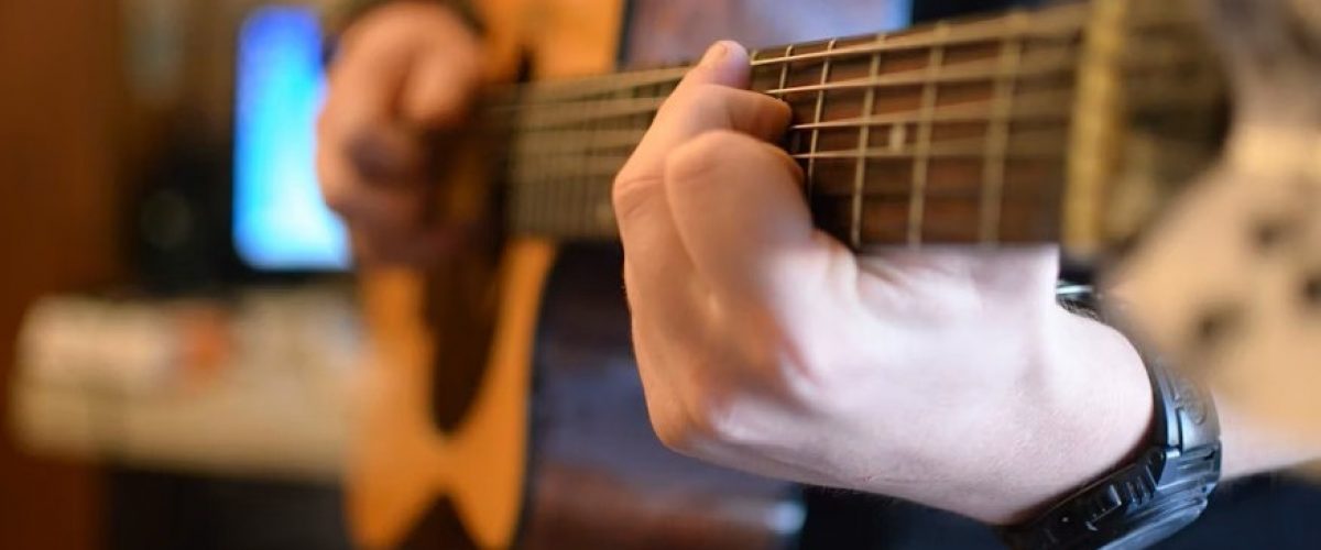 CC 1E26 - opinião - o mundo da canção - capa site