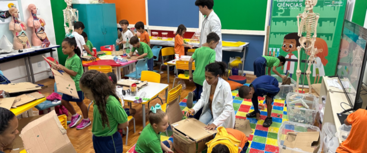 CC 2E26 - reportagem - Porque é tão difícil implementar práticas interdisciplinares no ensino de ciências no Brasil - capa site2